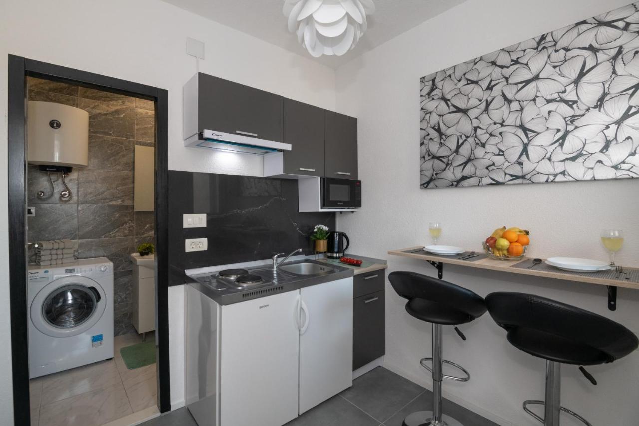 Apartment Viktorija ดูบรอฟนิก ภายนอก รูปภาพ