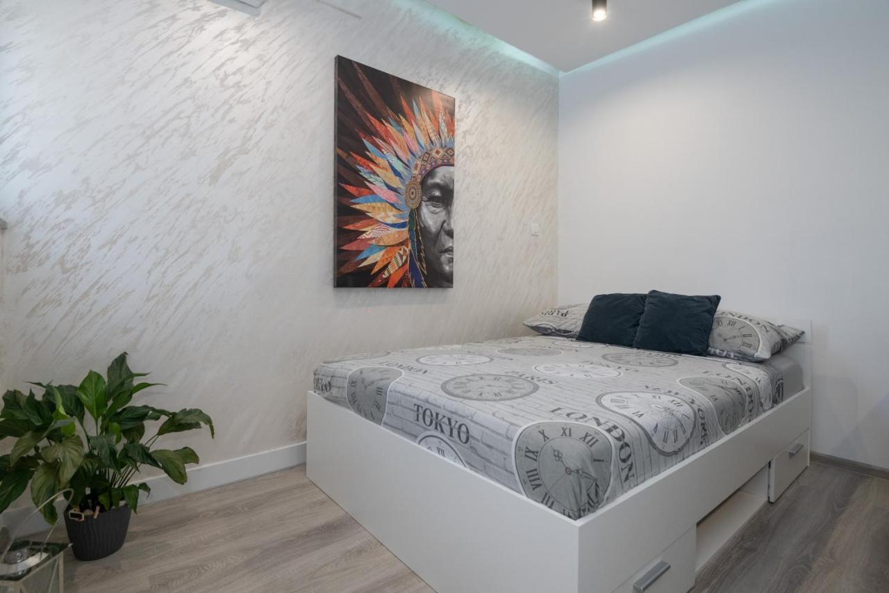 Apartment Viktorija ดูบรอฟนิก ภายนอก รูปภาพ