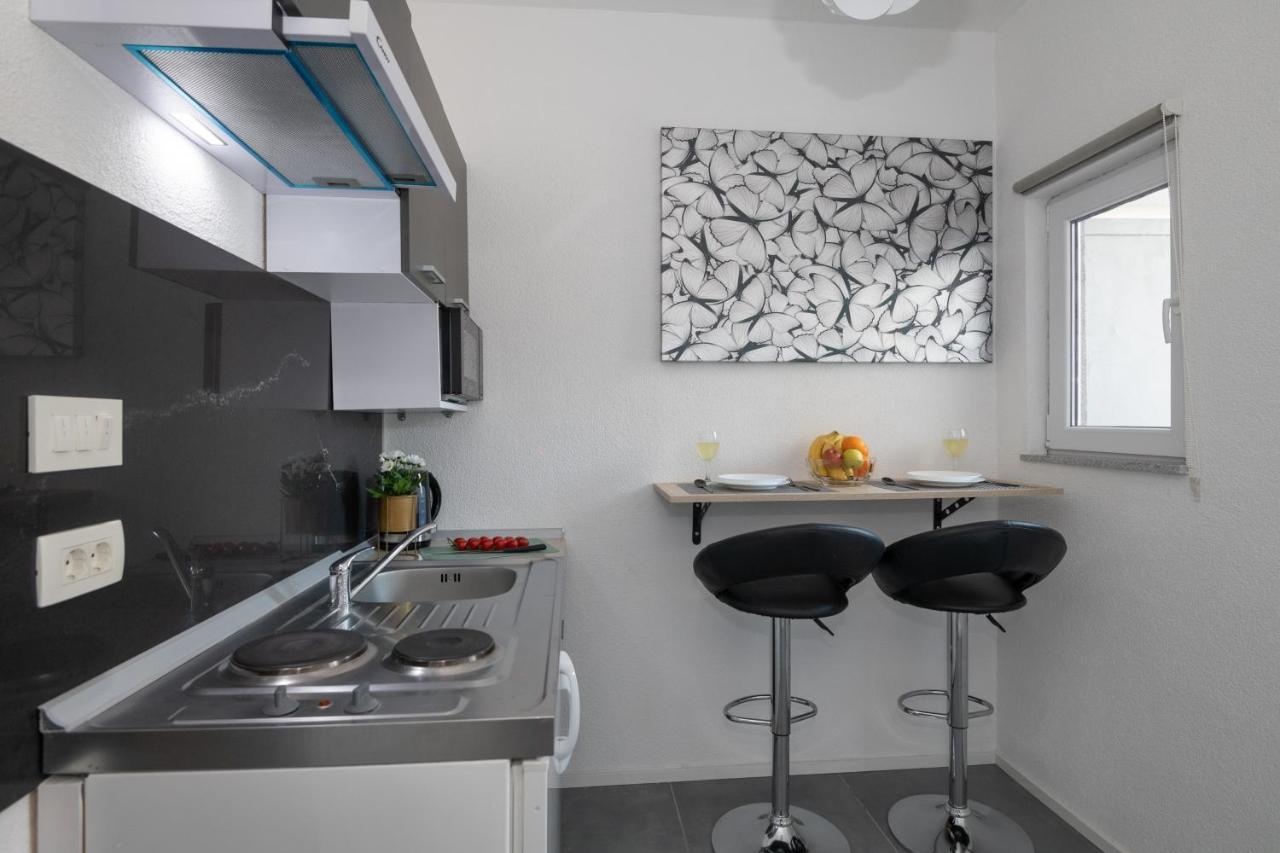 Apartment Viktorija ดูบรอฟนิก ภายนอก รูปภาพ